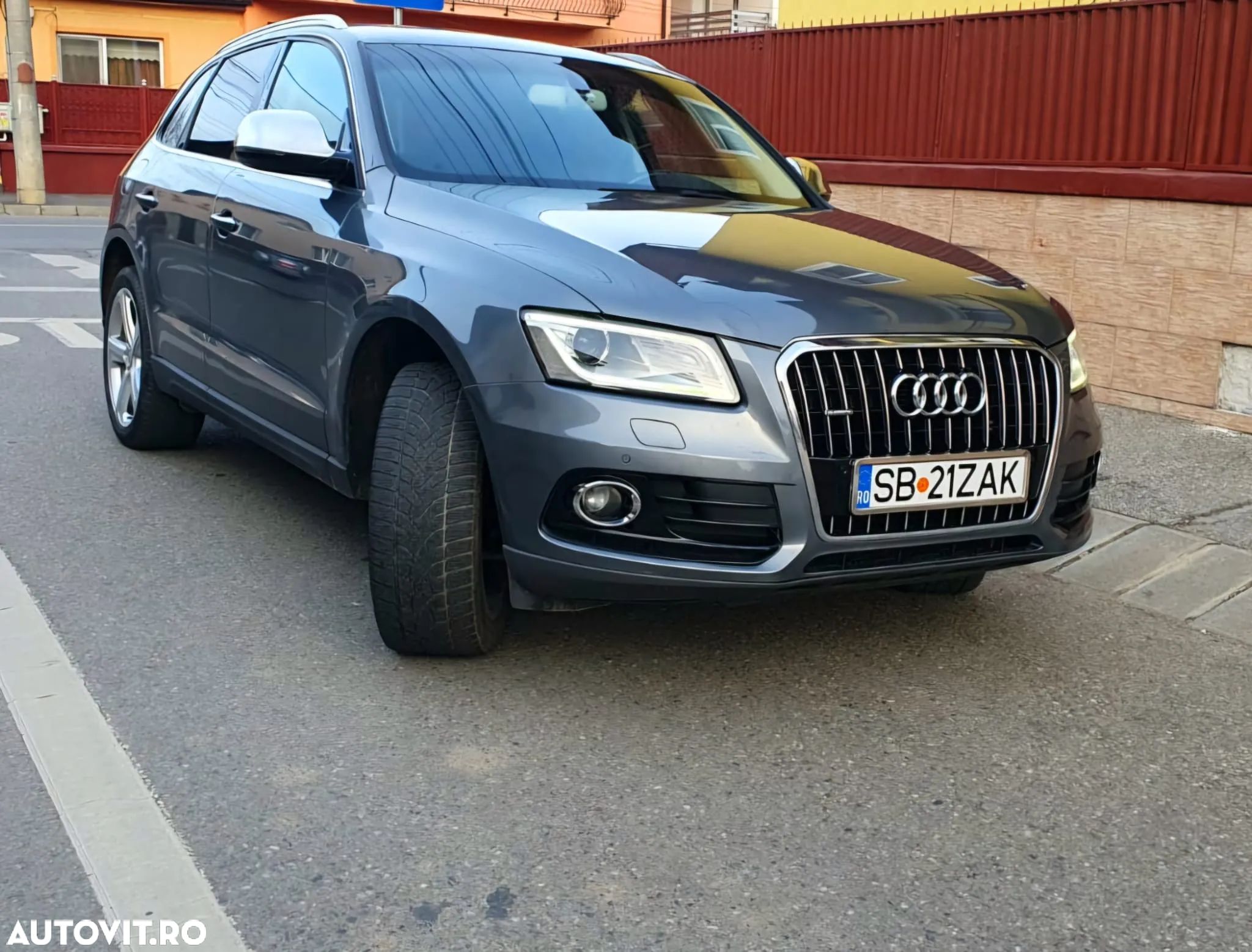 Audi Q5 2.0 TDI Quattro clean - 1