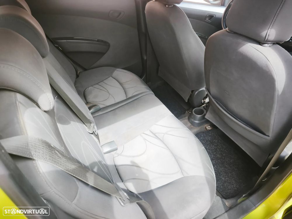 Chevrolet Spark 1.2 LT - 15