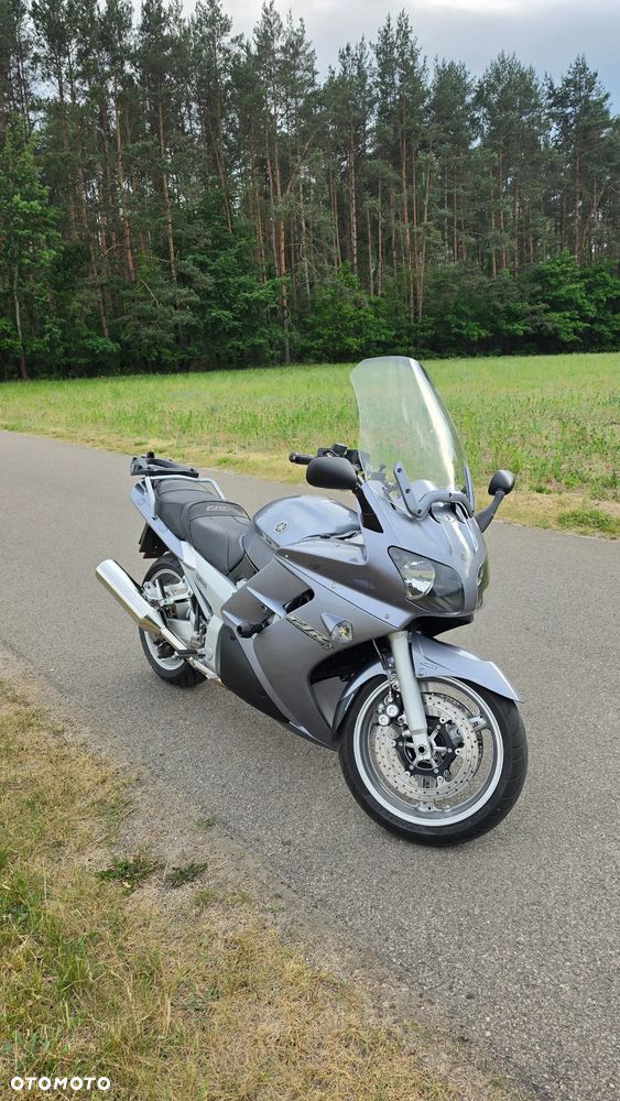 Yamaha FJR - 1