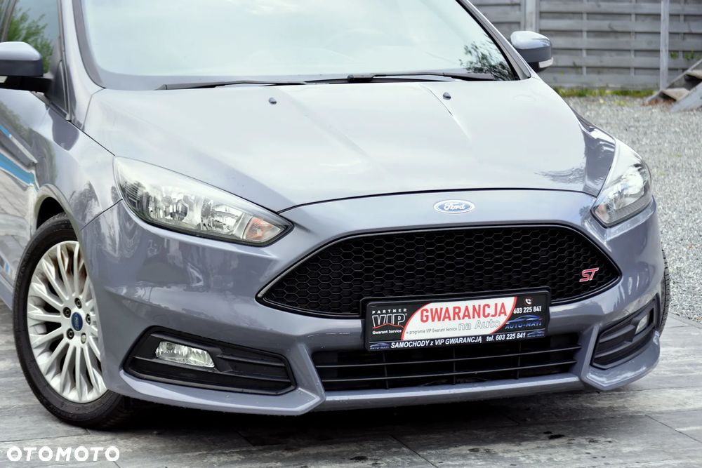 Ford Focus 2.0 TDCi ST - 7