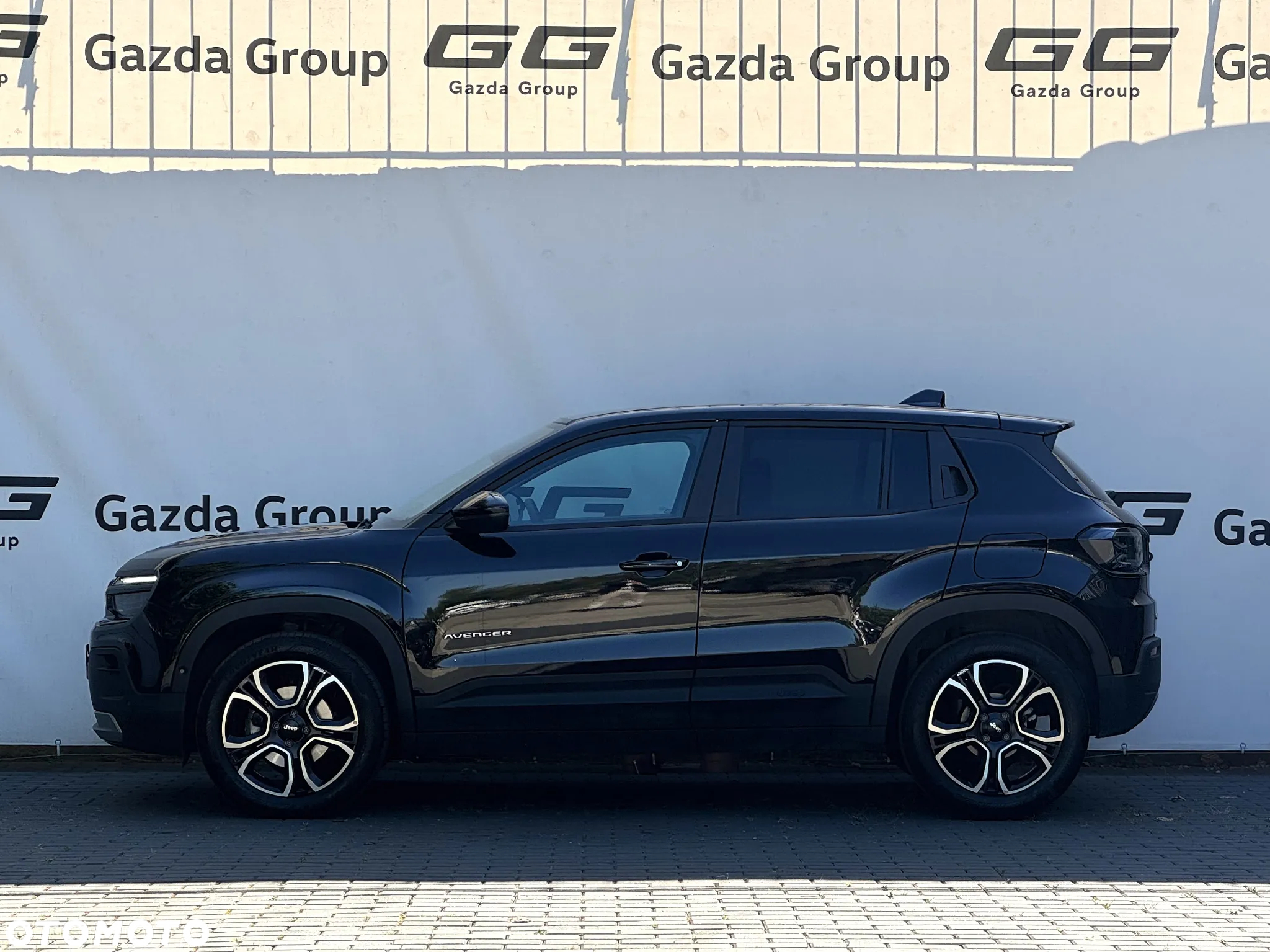 Jeep Avenger 1.2 T3 mHEV Summit FWD eDCT6 - 4