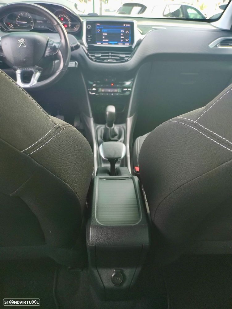 Peugeot 2008 1.2 PureTech Active - 22