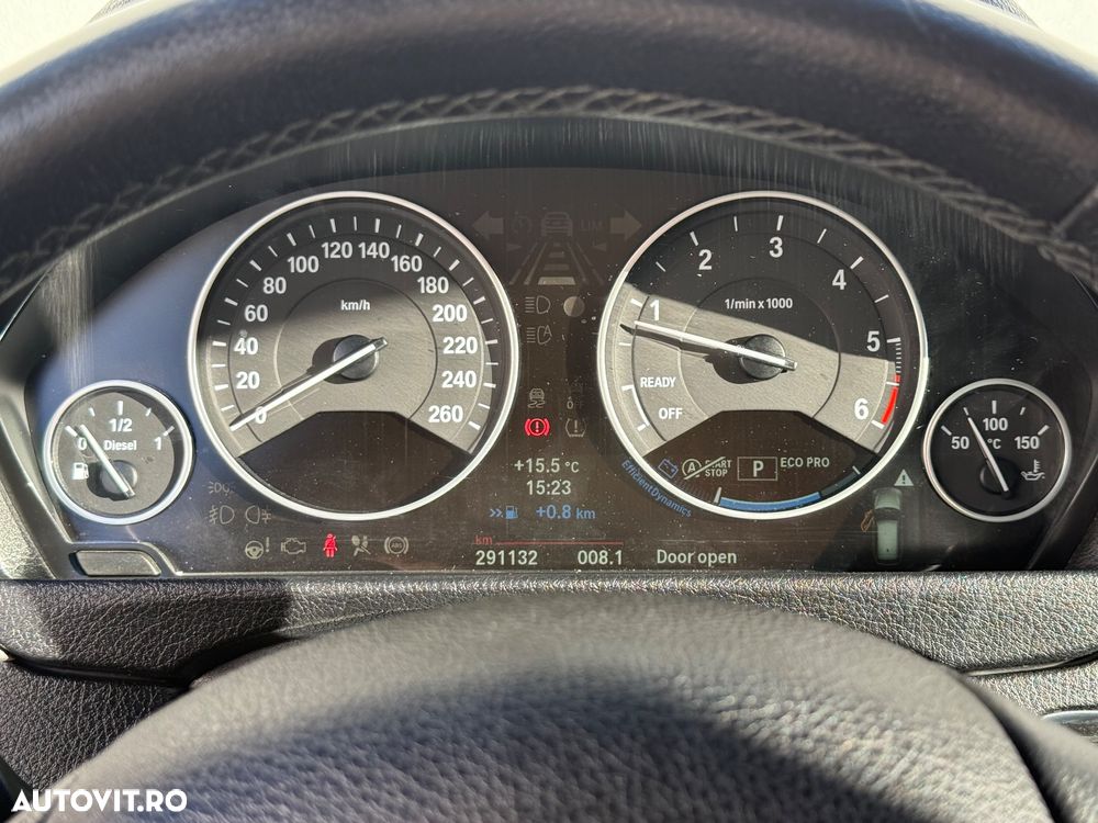 BMW Seria 3 320d Touring Aut. Efficient Dynamics Edition - 24