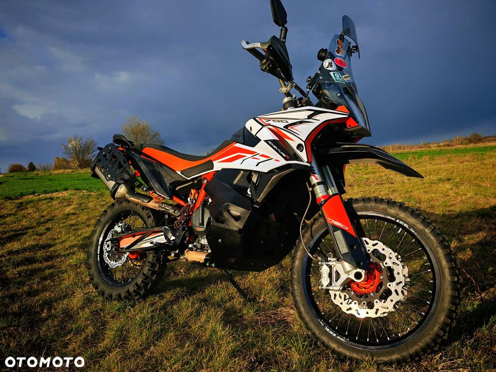 KTM Adventure - 2