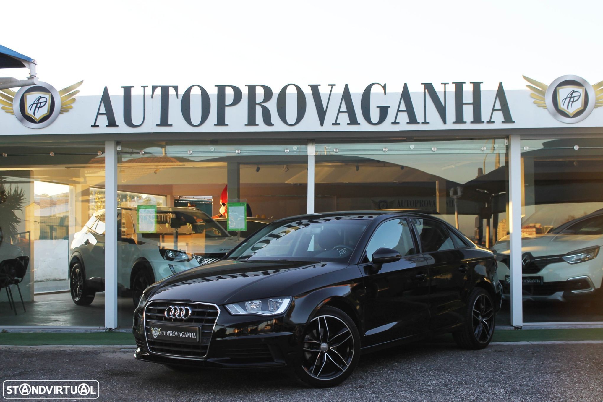 Audi A3 Limousine 1.6 TDI Sport - 1