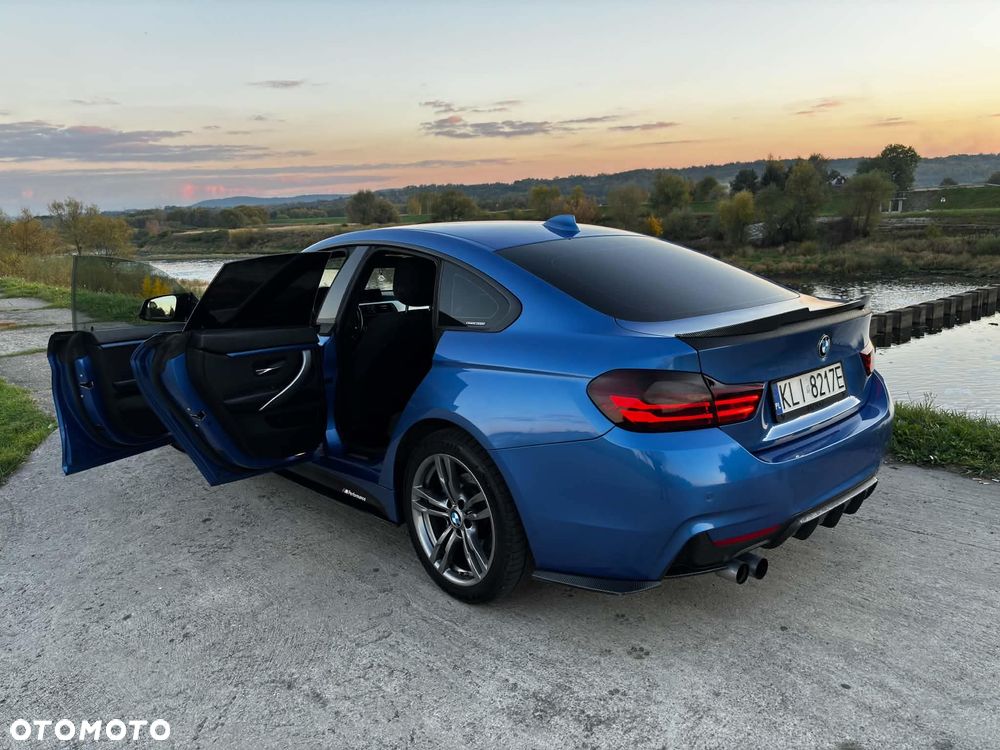 2015 BMW Seria 4, photograph 2