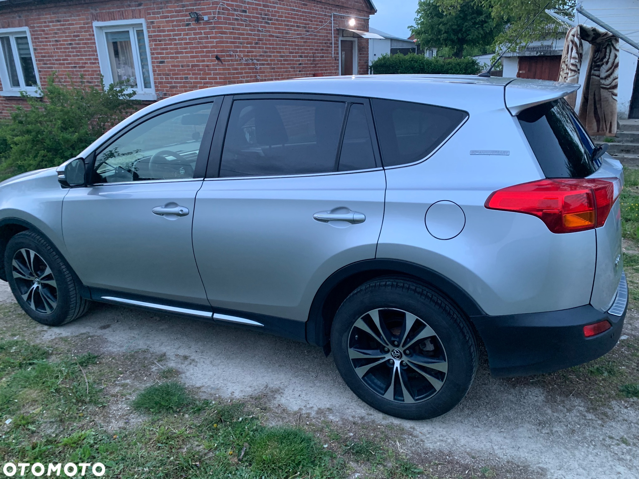 Toyota RAV4 2.0 D-4D Premium - 29