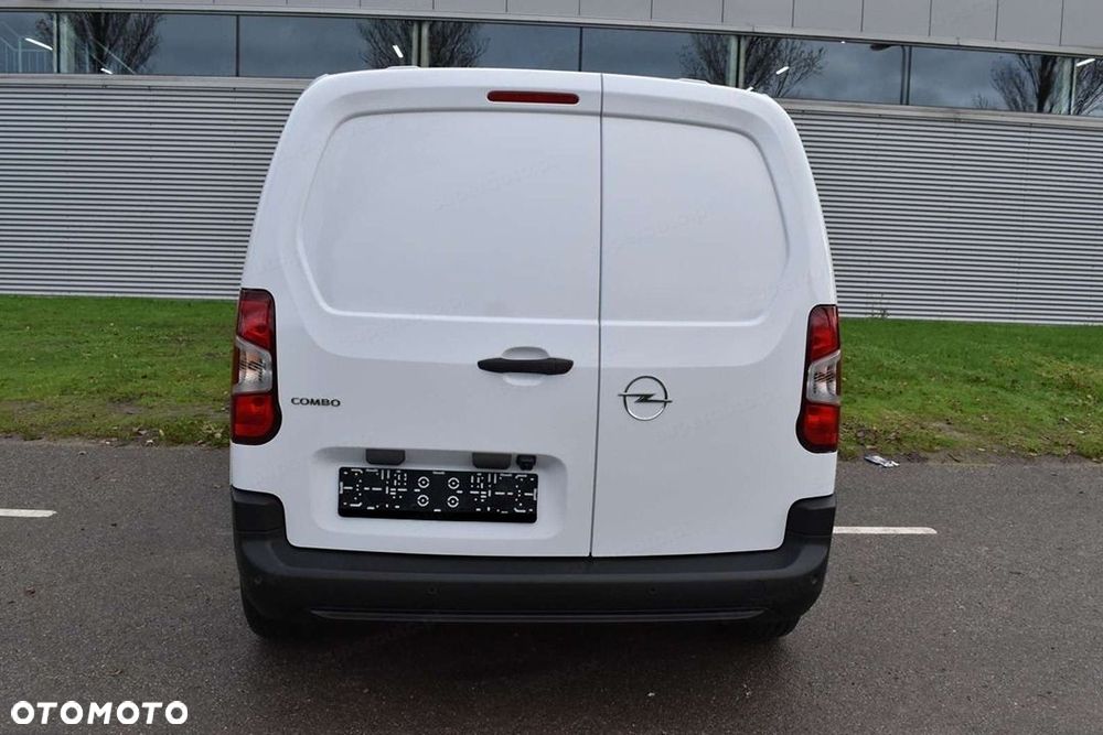 Opel Combo Van M L1H1 1.5 100KM - 8