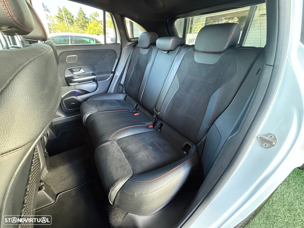 Mercedes-Benz GLA 250 - 55