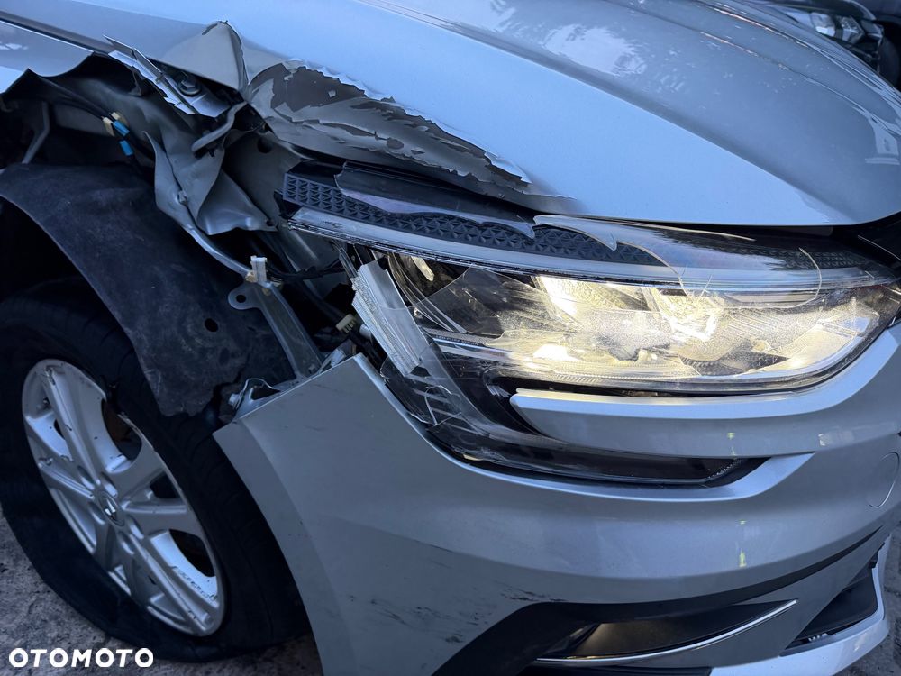 Renault Megane - 25