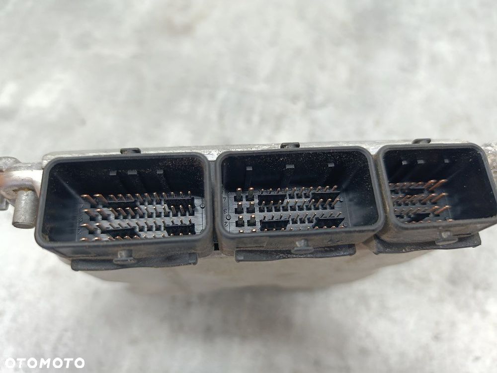STEROWNIK RENAULT MASTER II 8200236624  8200236618  0281011254  BOSCH 2.5 - 2