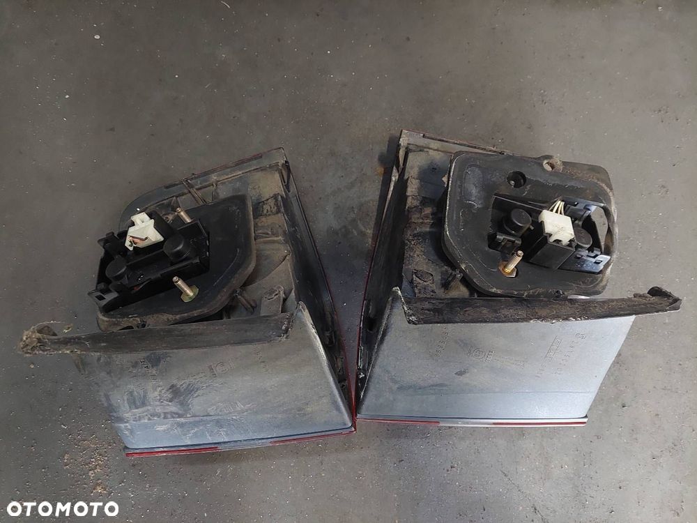 KOMPLETNY TYŁ KLAPA BAGAŻNIKA ZDERZAK TYŁ LAMPY FIAT STILO I KOMBI 632 - 4