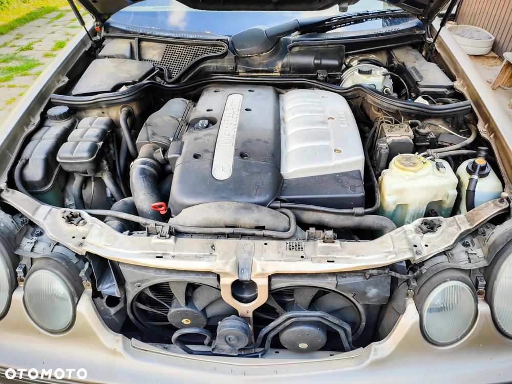 Mercedes-Benz Klasa E 320 T CDI Elegance - 7