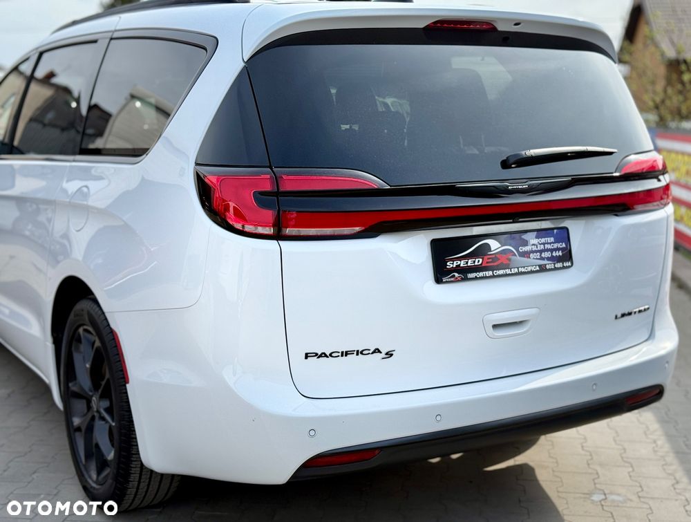 Chrysler Pacifica - 9