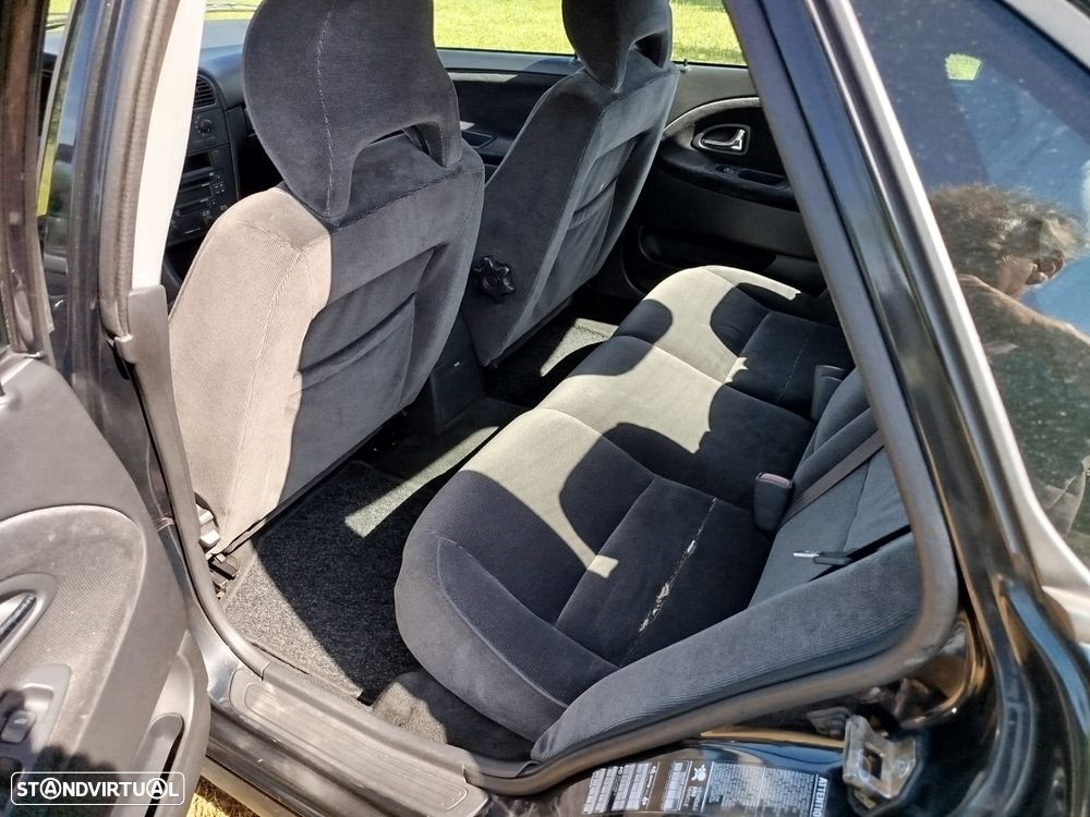 Volvo S40 1.9 D Classic Limited Edition Comfort - 8