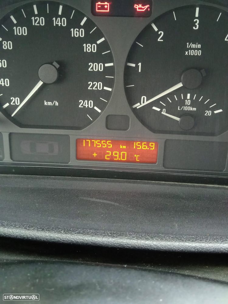 BMW 320 Gran Turismo - 4