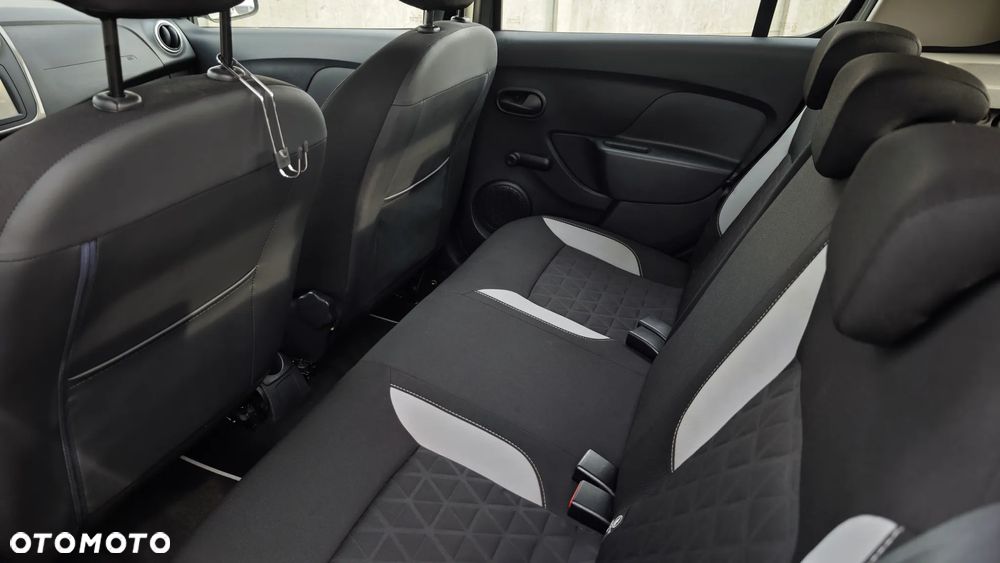 Dacia Sandero Stepway TCe 90 (S&S) Prestige - 17