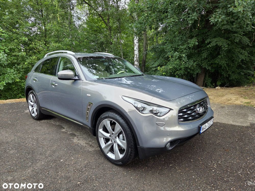 Infiniti QX70 3.0d S - 10
