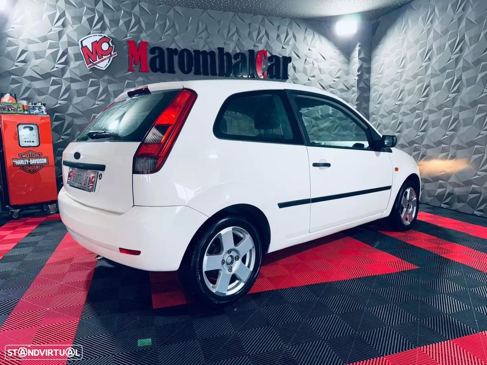 Ford fiesta - 9