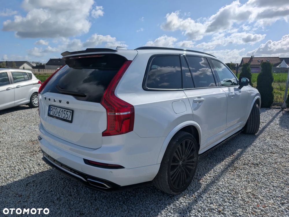 Volvo XC 90 D5 AWD R-Design 7os - 15