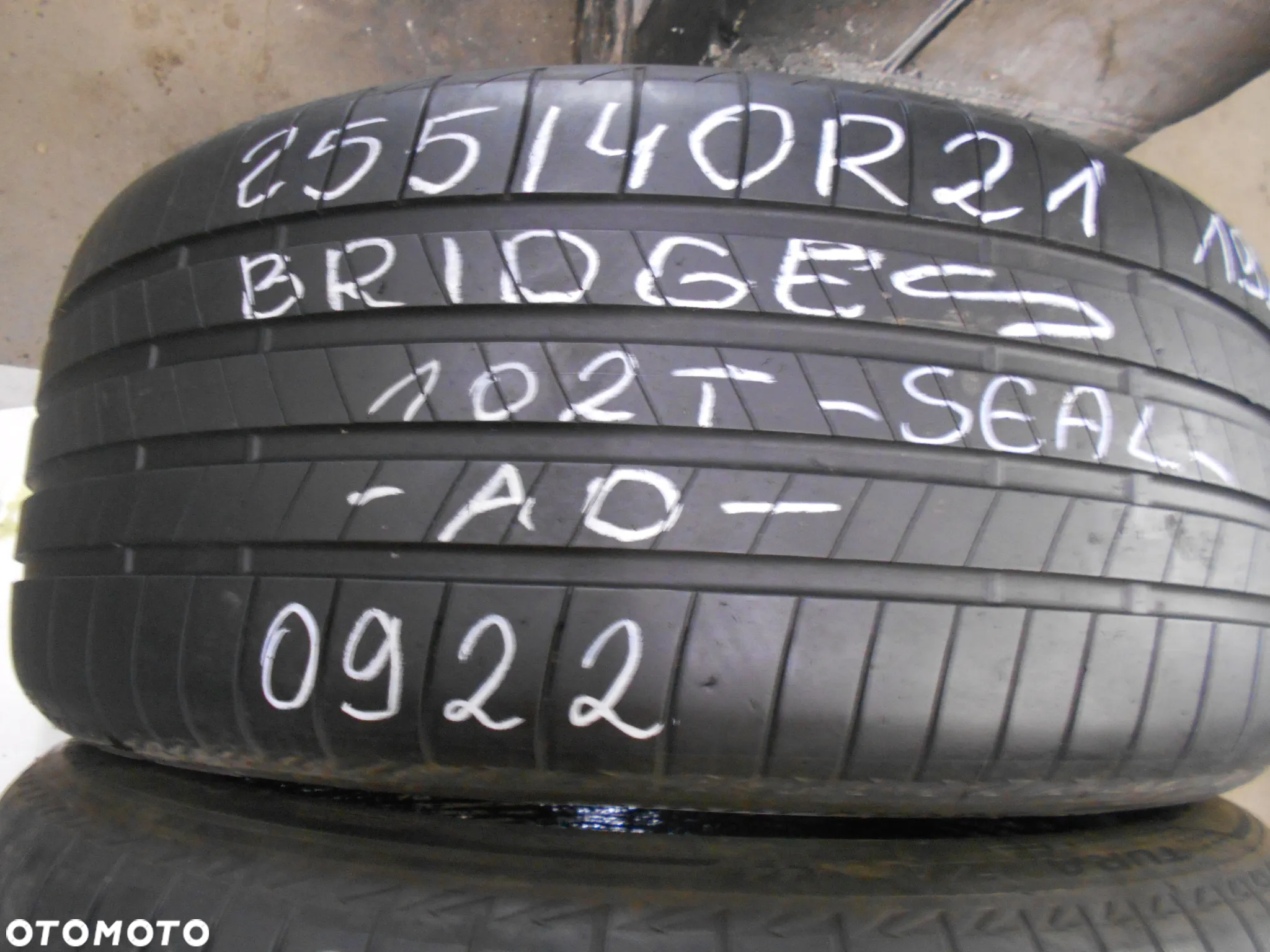 OPONY 255/40R21 BRIDGESTONE TURANZA ECO AO B-SEAL DOT 0922 / 1921 7MM - 2