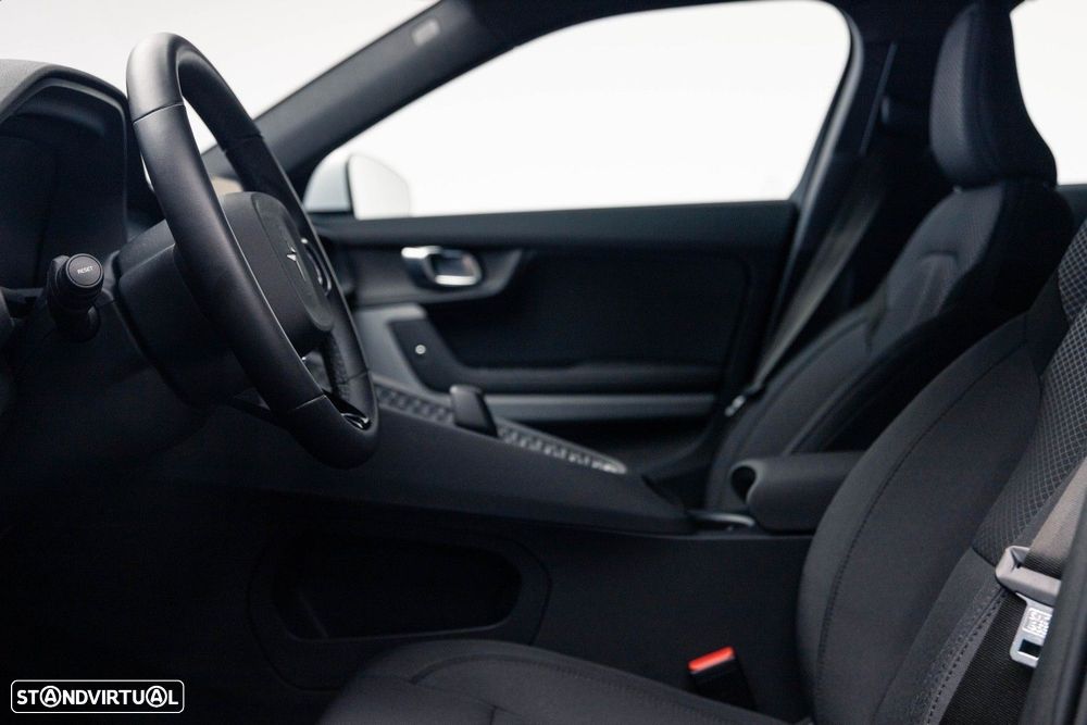 Polestar 2 Standard Range 69 kWh - 17