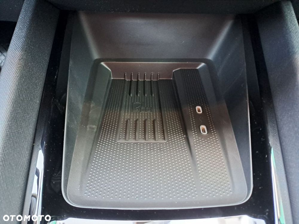 Skoda Octavia 1.5 TSI mHEV Drive Selection DSG - 11