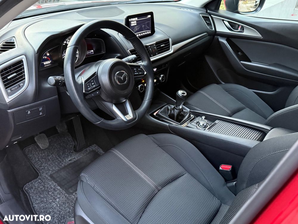 Mazda 3 - 6
