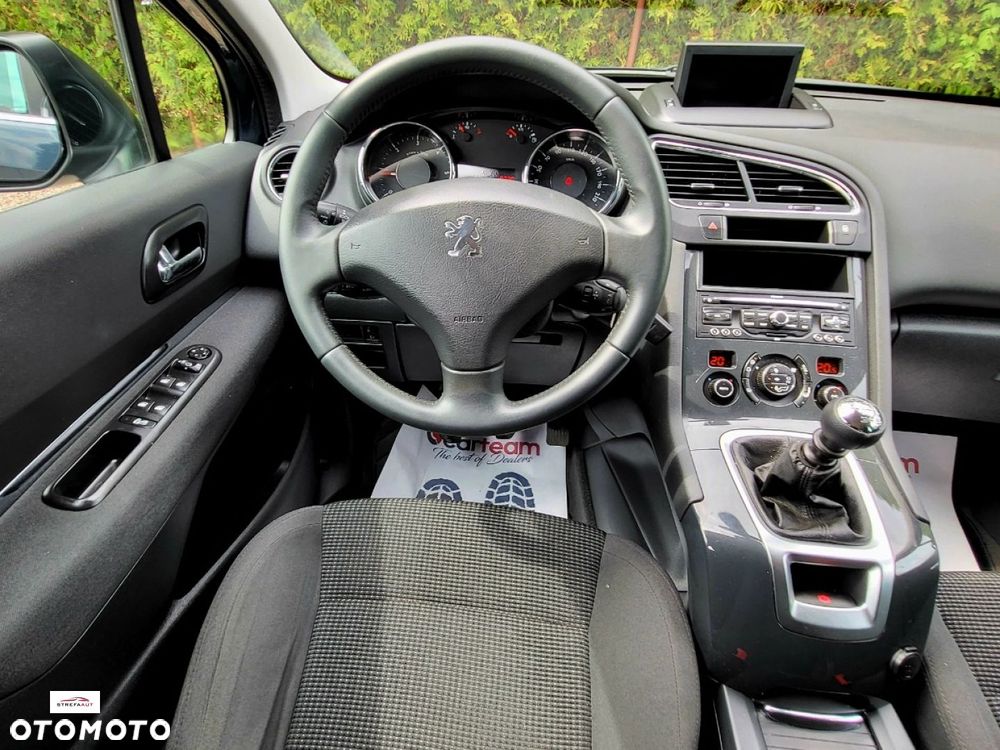 Peugeot 5008 - 12