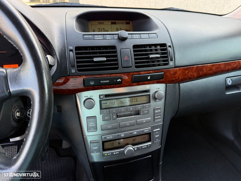 Toyota Avensis SW 2.0 D4D Sol - 13