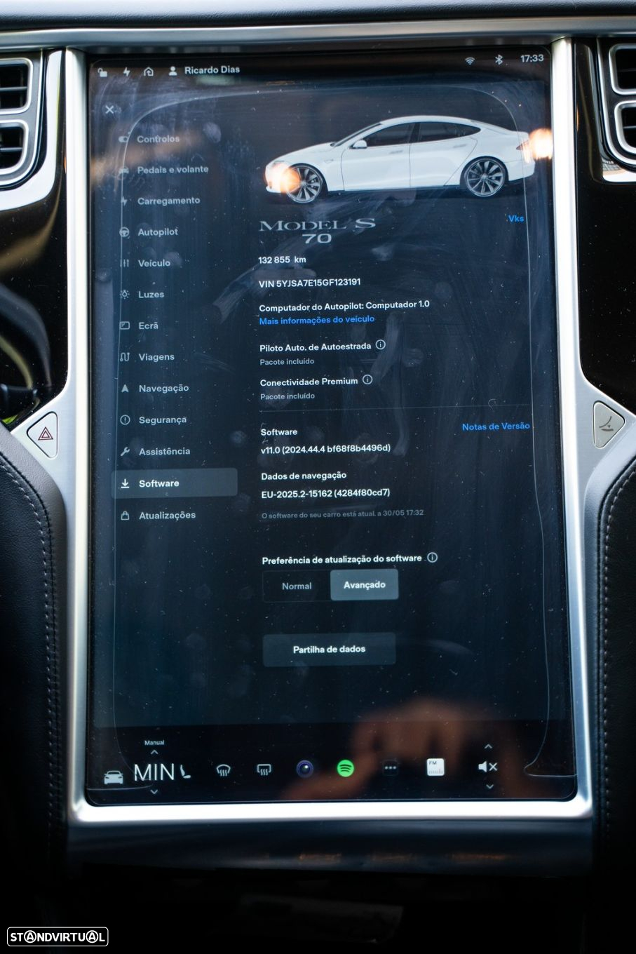 Tesla Model S - 5