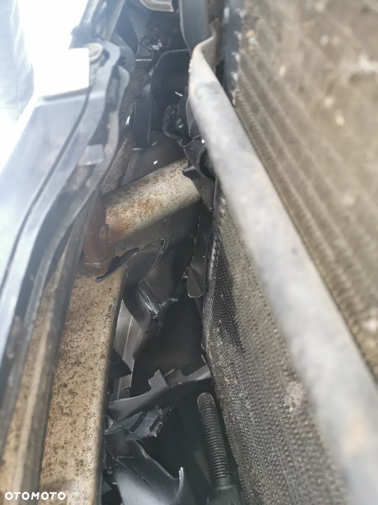 Audi A6 Avant 2.7T Quattro - 6