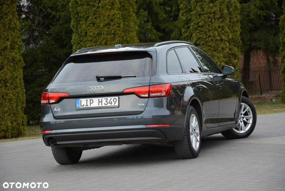 Audi A4 Avant 2.0 TDI DPF clean diesel Ambiente - 13