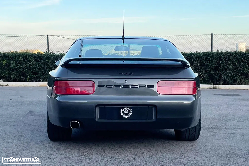 Porsche 968 Coupé - 7