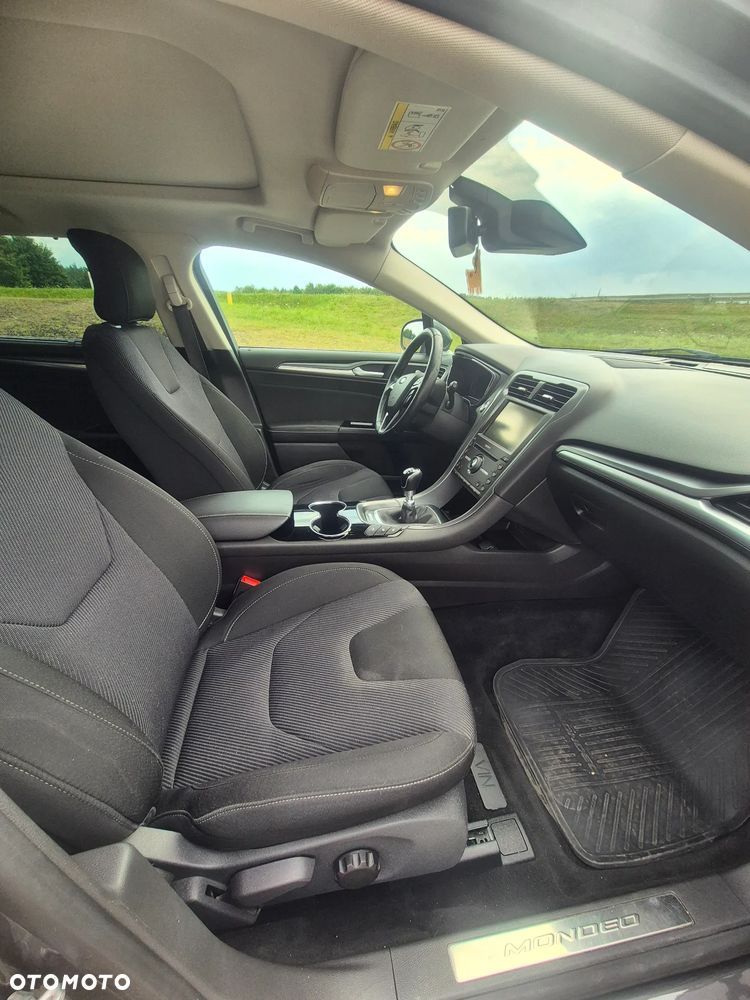Ford Mondeo 2.0 TDCi Titanium - 22