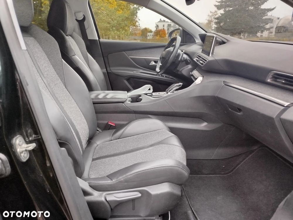 Peugeot 3008 - 18