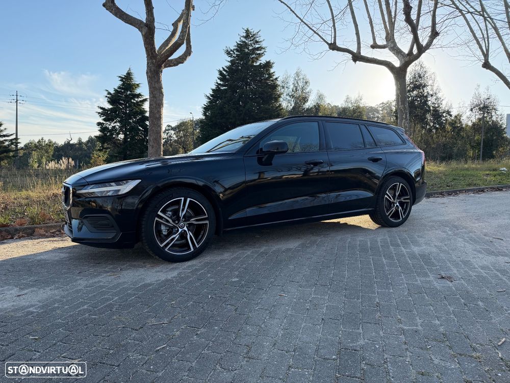 Volvo V60 D3 Geartronic Momentum Core - 1