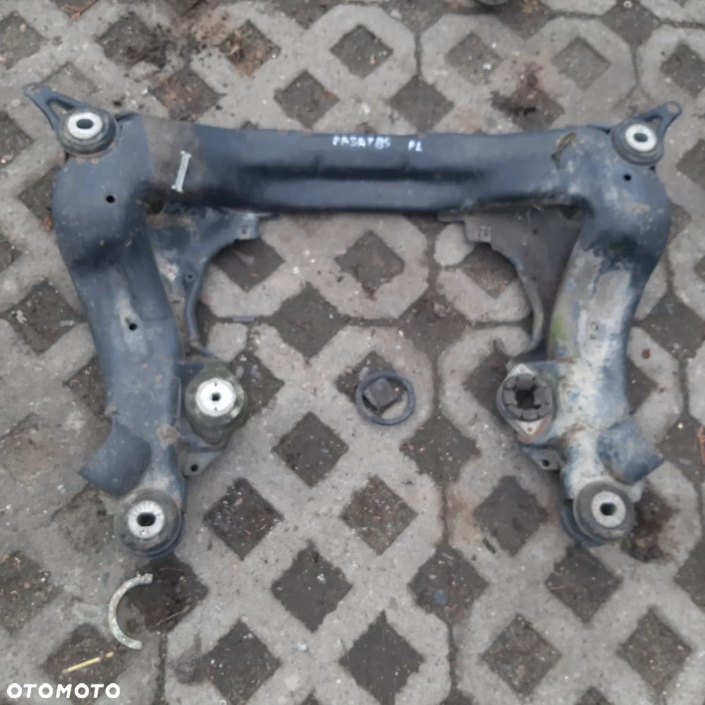 Sanki Wózek Kołyska Vw Passat FL 4B0399313 CJ - 1