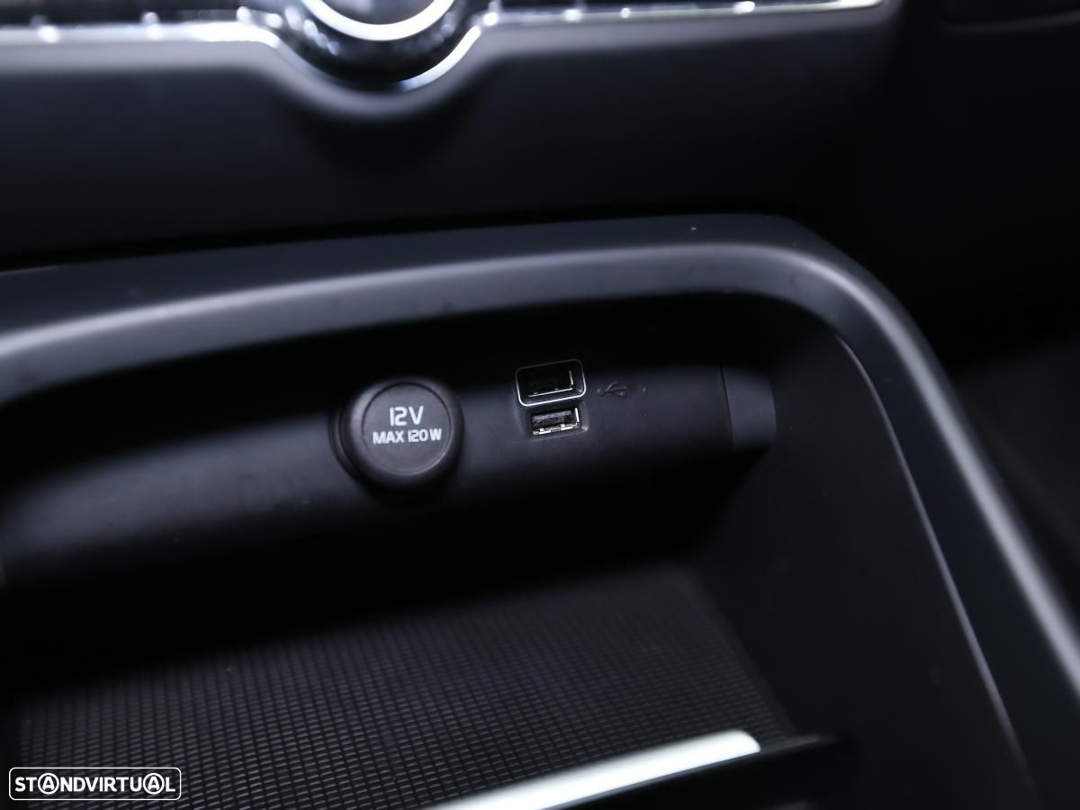 Volvo XC 40 1.5 T5 PHEV R-Design - 22