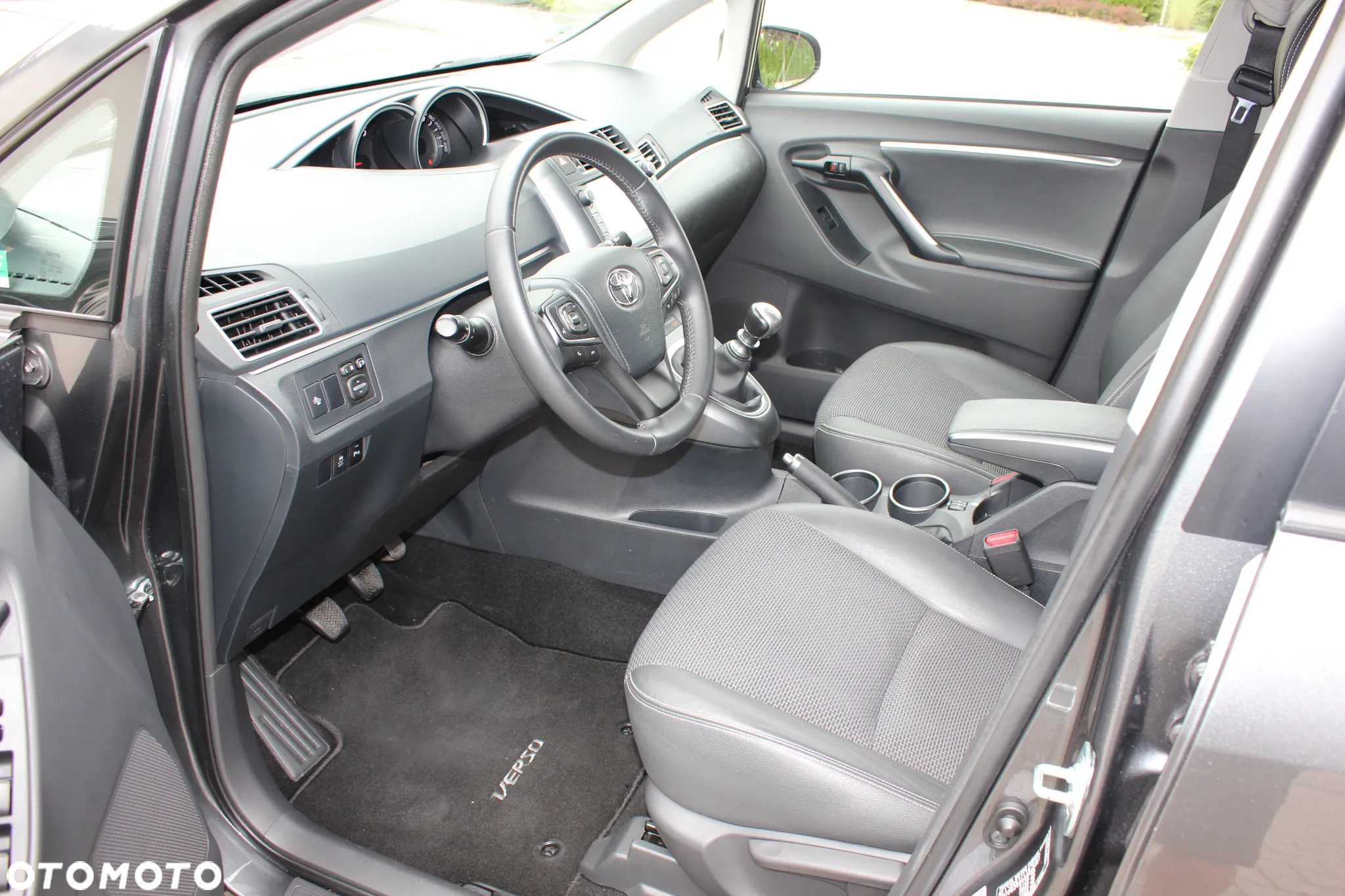Toyota Verso 1.8 7-Sitzer Comfort - 27