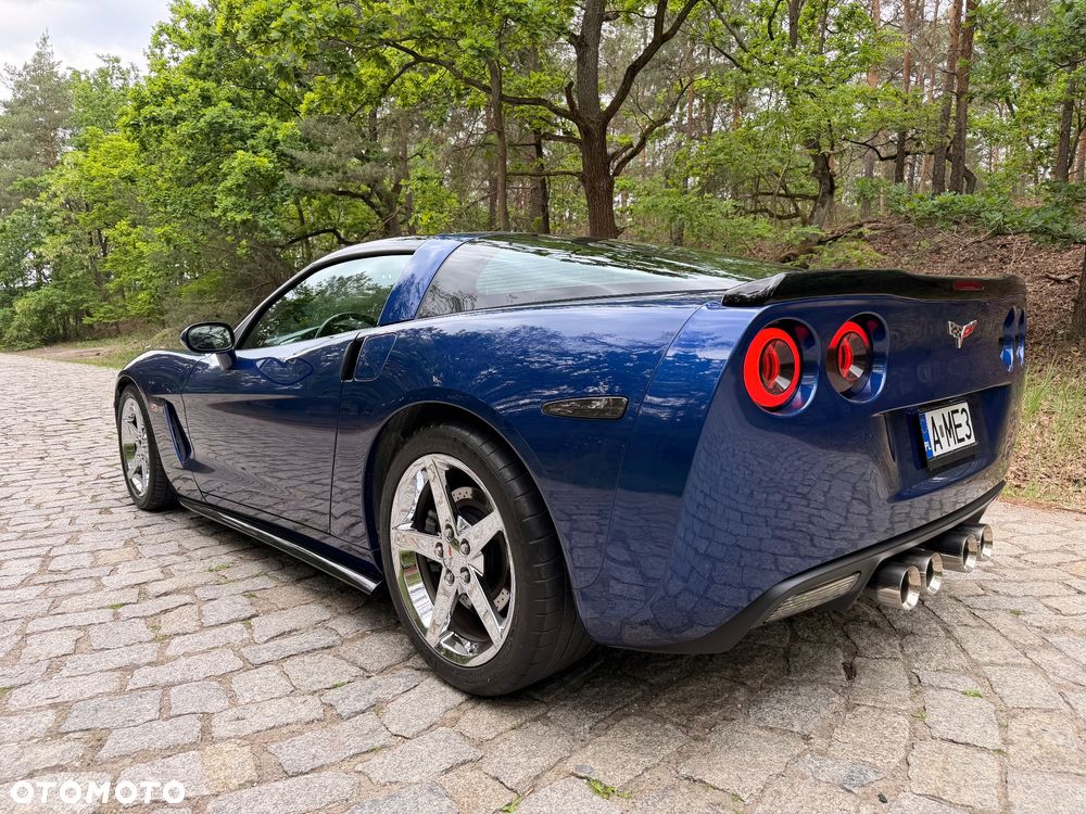 Chevrolet Corvette 6.0 V8 - 1