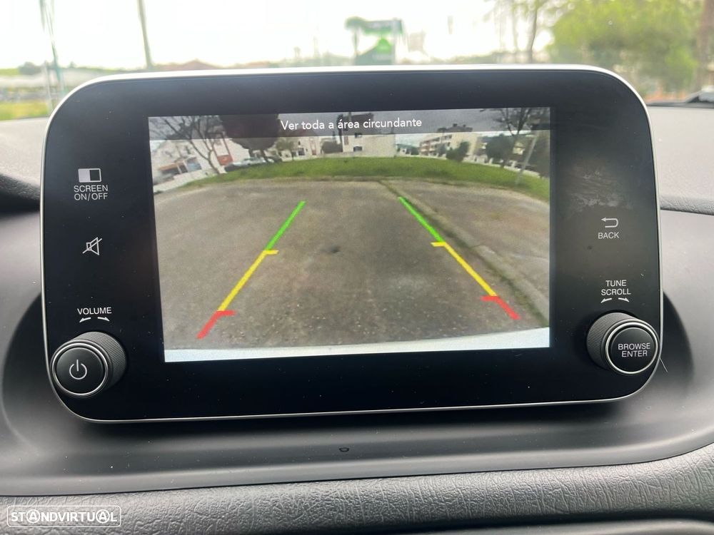 Fiat Tipo Station Wagon 1.3 M-Jet Lounge - 37