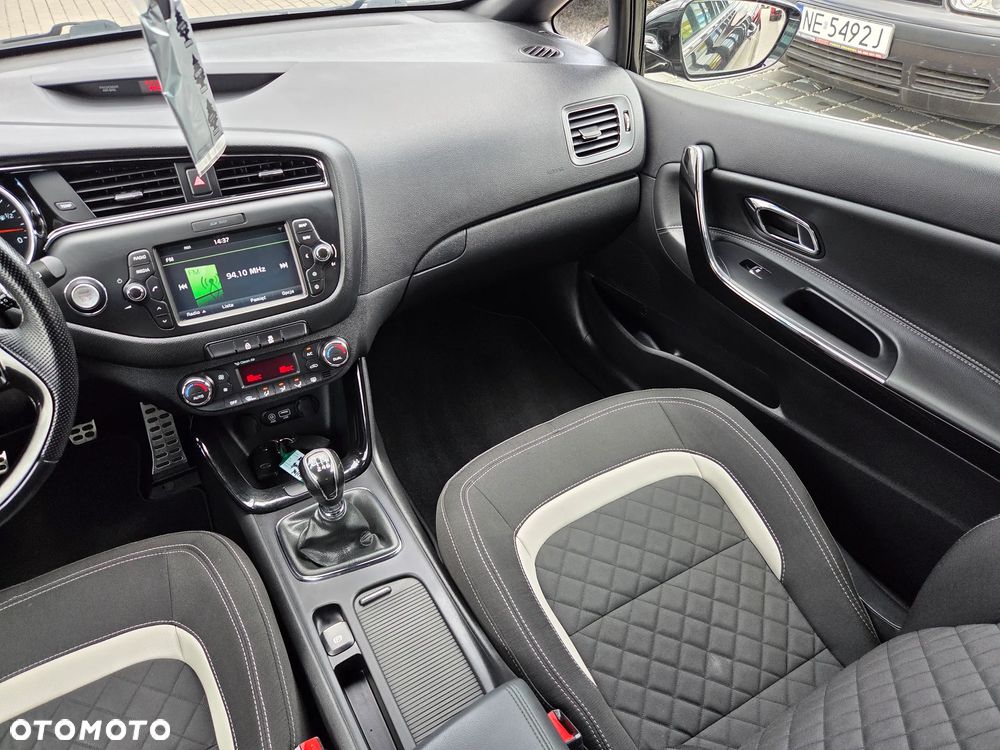 Kia ProCeed 1.6 CRDi 136 ISG GT Line - 20