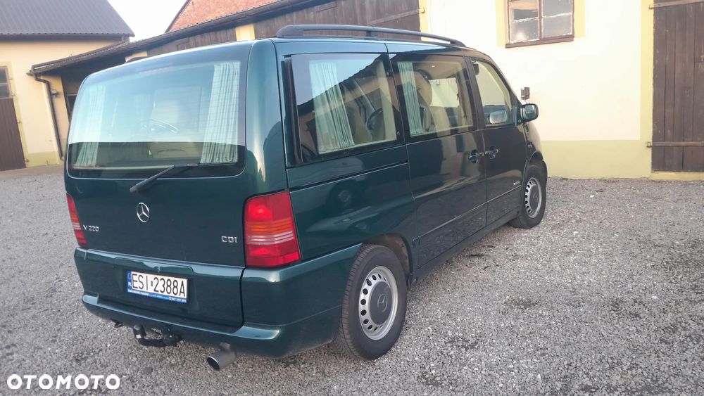 Mercedes-Benz Klasa V - 2