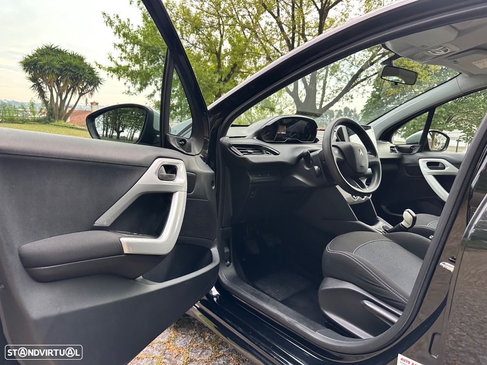 Peugeot 208 PureTech 68 Active - 14