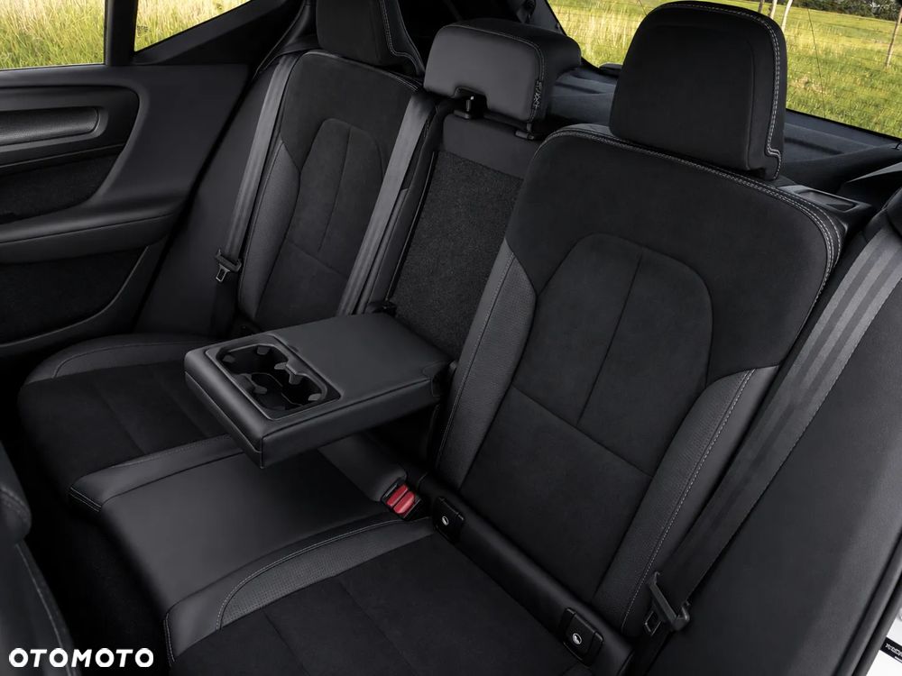 Volvo XC 40 - 12