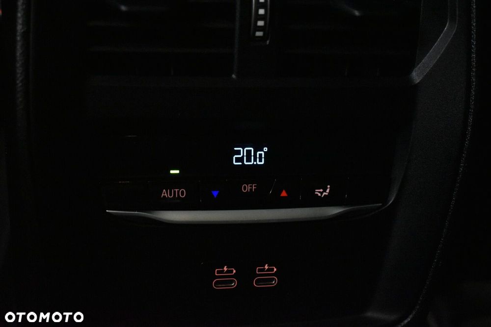 BMW Seria 3 - 26