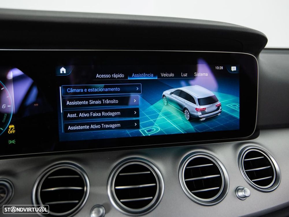 Mercedes-Benz E 300 de Avantgarde - 22