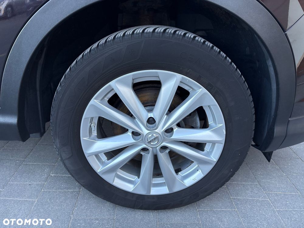 Nissan Qashqai 1.2 DIG-T N-Vision - 31