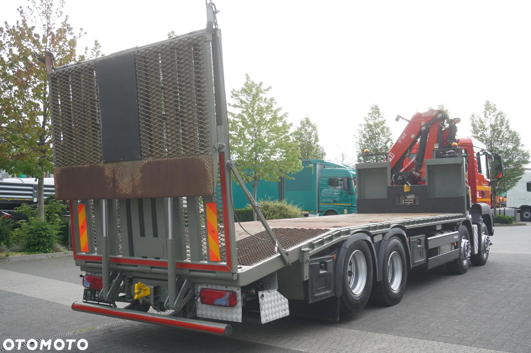 MAN TGS 35.360 E5 8x2 / HDS Fassi F165 / 5,4 t udźwig / 8,25 m wysięg - 5